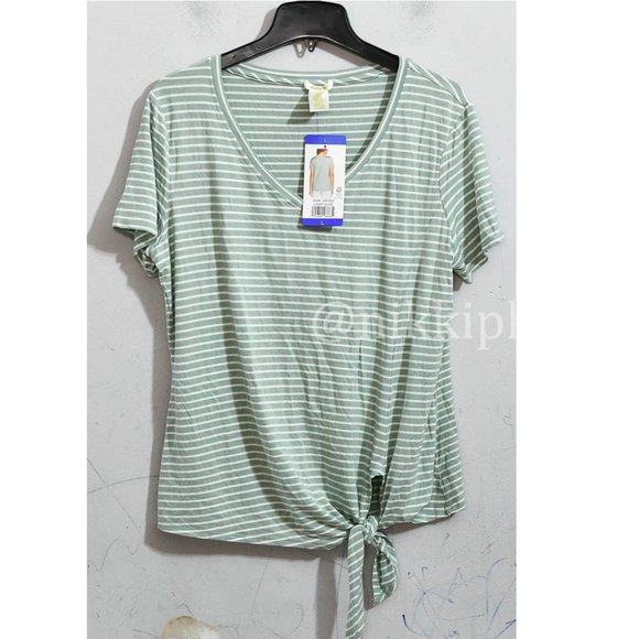 Matty  Ladies' V-Neck Tee Shirt Top Short Sleeve Lightweight - Picture 2 of 5